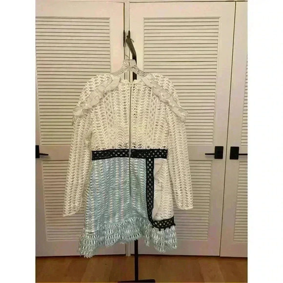 SELF-PORTRAIT Lace Pattern Mini Dress, Size 10 - Picture 7 of 7
